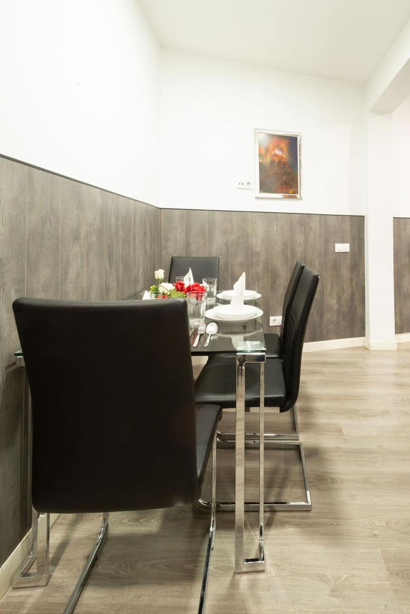 Apartamentos Day Madrid Plaza De Espana Centro Gran Via Sol Malasana Eksteriør billede